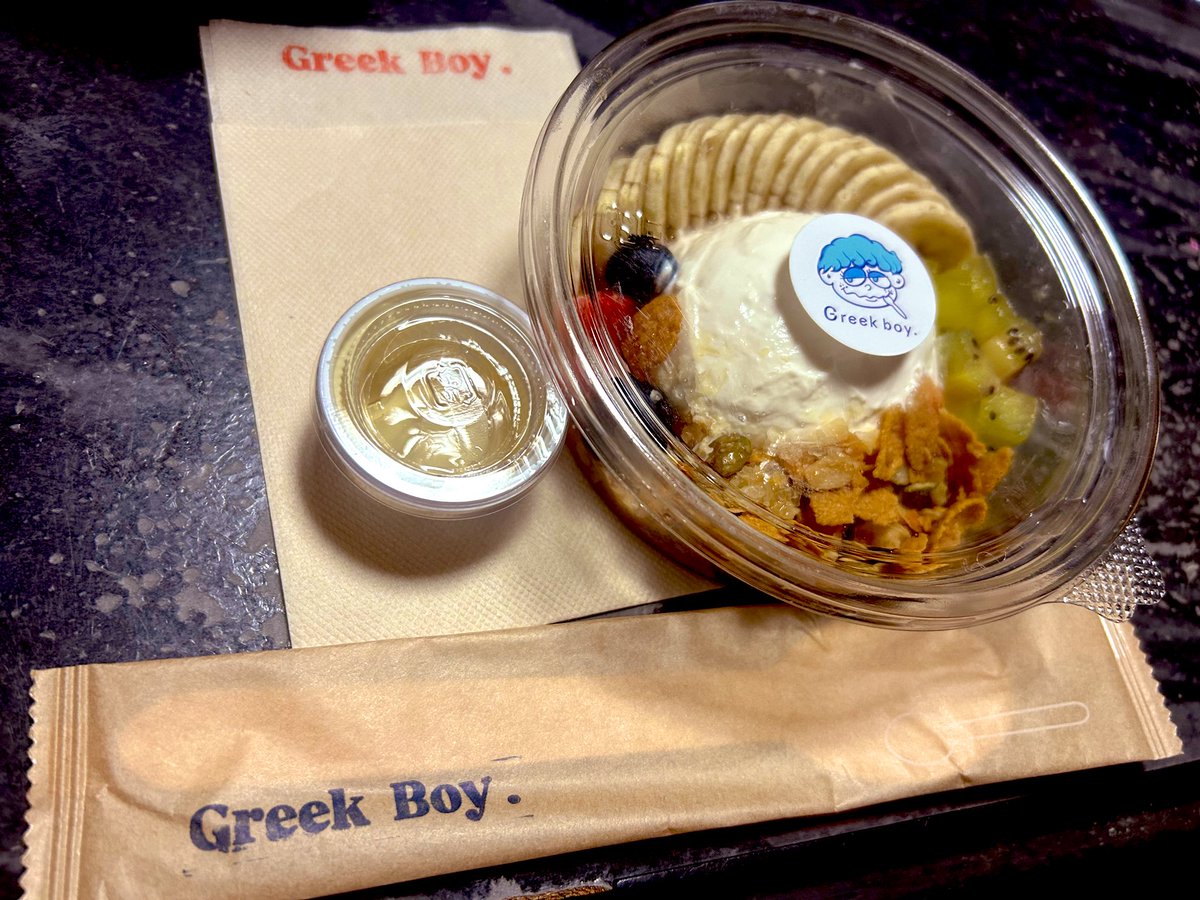 keikojoker's tweet photo. Greek Boy. 
https://t.co/rFya9Cnghx

2025.11/22 NEW OPEN
新大久保駅1分 cafe
greek yogurt&amp;coffee
11時~19時まで営業。
定休日：火曜日
新宿区百人町2丁目11-25 新戸山ビル2F

#greekboy
#新大久保
#グリークヨーグルト
#グリークボーイ
#自家焙煎珈琲 https://t.co/qTkBSFfpw3