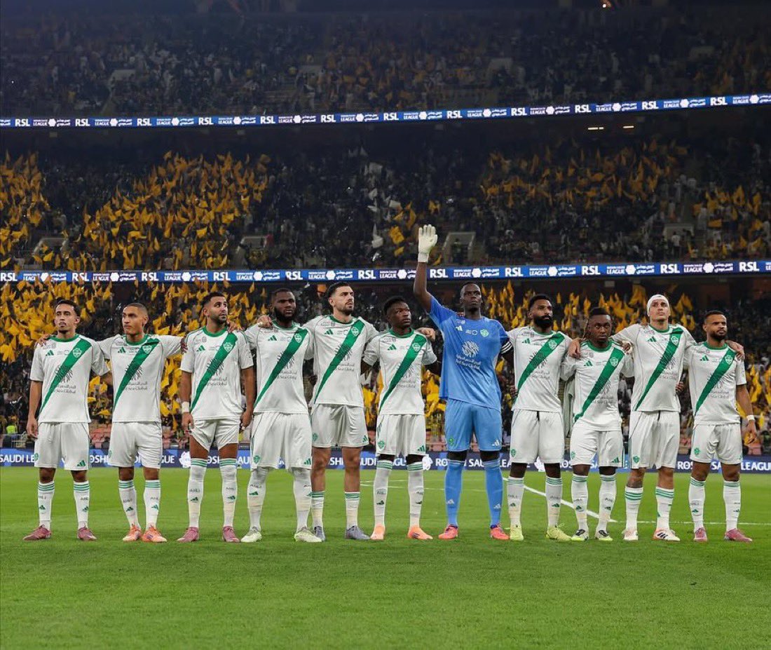 قائمة أجانب الأهلي أمام القادسية :
• ميندي
• ايبانيز
• ديميرال
• اتانجانا
• كيسيه
• محرز
• جالينو
• توني