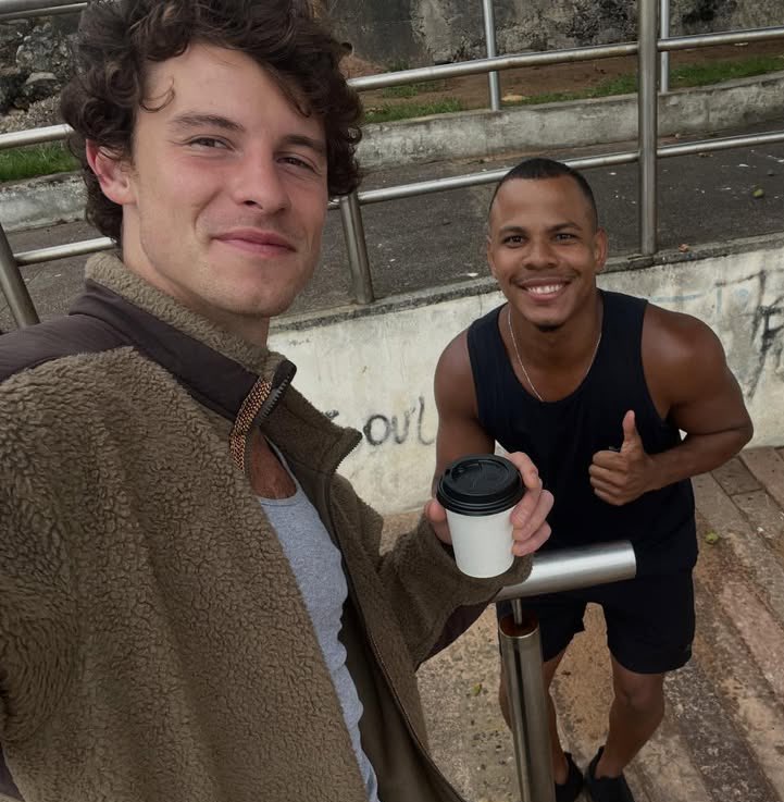 HeyShawnBR's tweet image. 📸 | Shawn Mendes ainda está na Bahia.🇧🇷