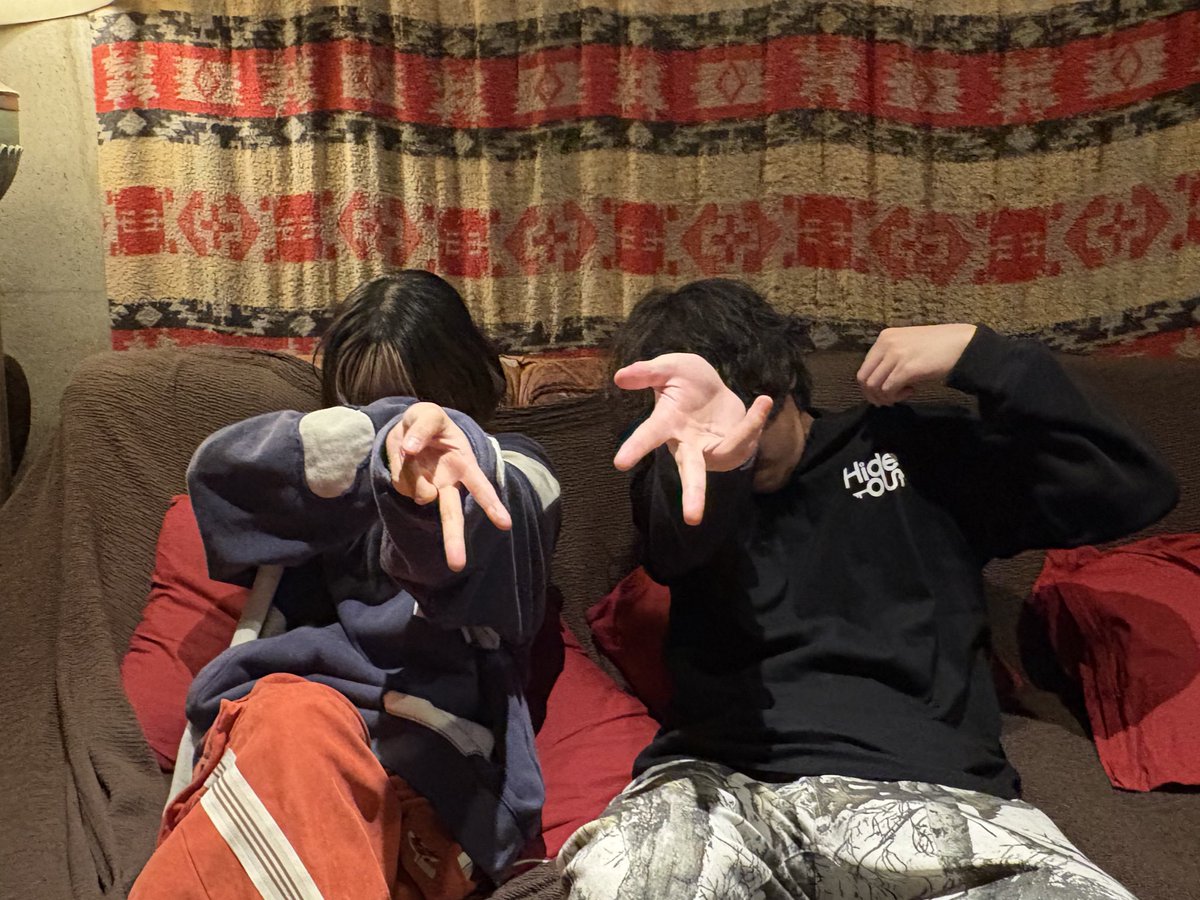 hide_out09's tweet image. 2025.11.21 at.下北沢演家
YANK うつつ。 pre. 『異ウ惑星』

ご来場いただきありがとうございました！
呼んでくれたうつつ。くんありがとうございます

-
来年3/27
at.Shibuya Milkyway
「秘密基地から愛を込めて」

🎫ご予約
🔗livepocket.jp/e/hideout0327
こちらもお待ちしてます！

#ハイドアウト