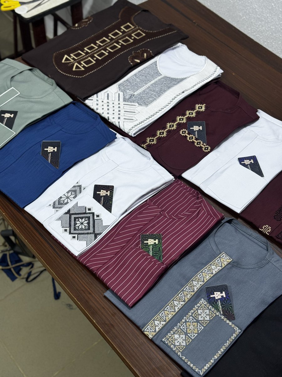 TheManTailor's tweet photo. Make Una bring work come o😩 https://t.co/ynMsPkXhIu