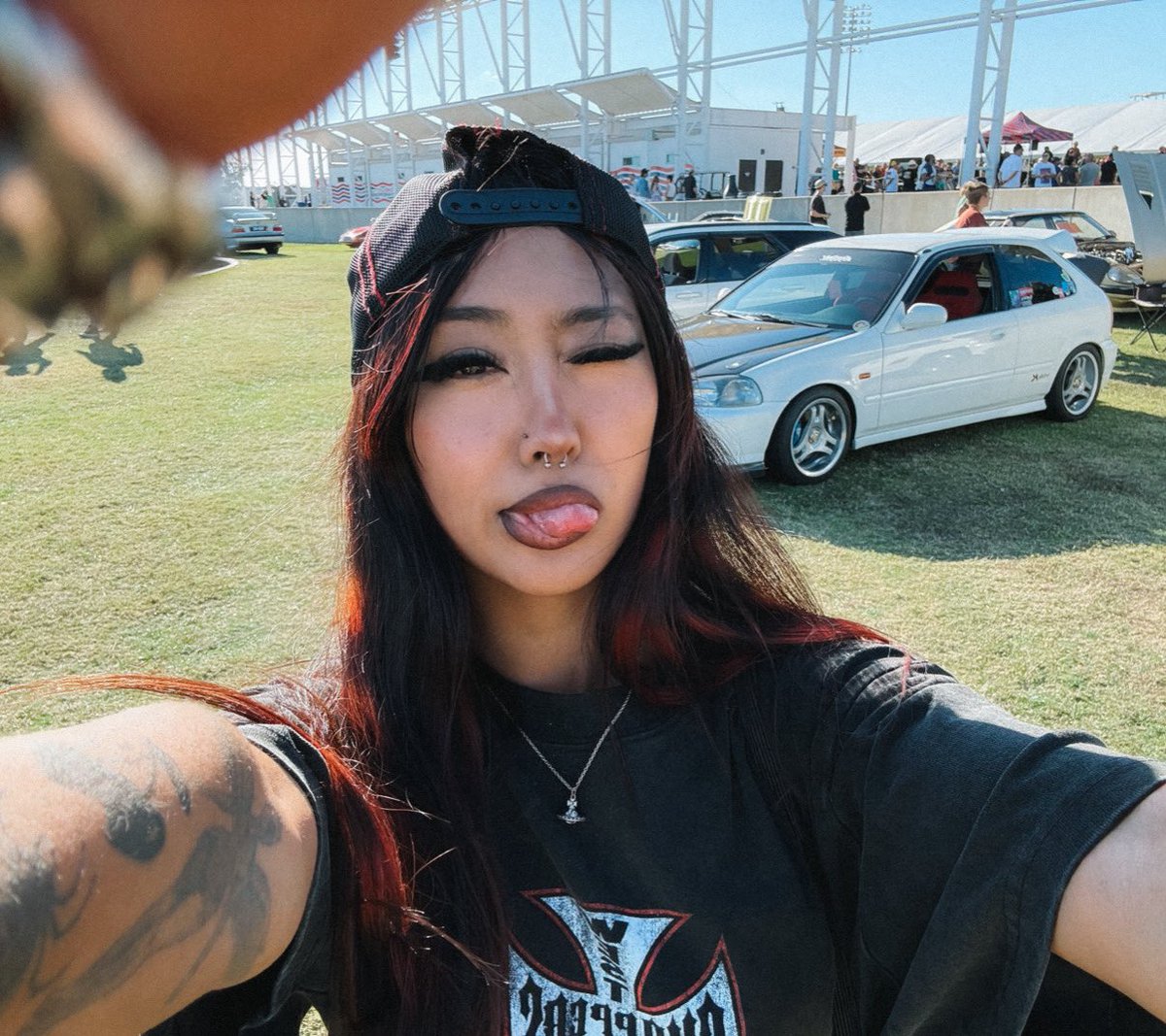 ʟιαnα tweet media