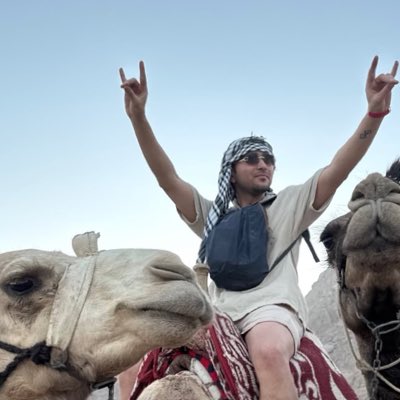 sydmremn's tweet photo. #YeniProfilResmi https://t.co/wslPp6pWbr