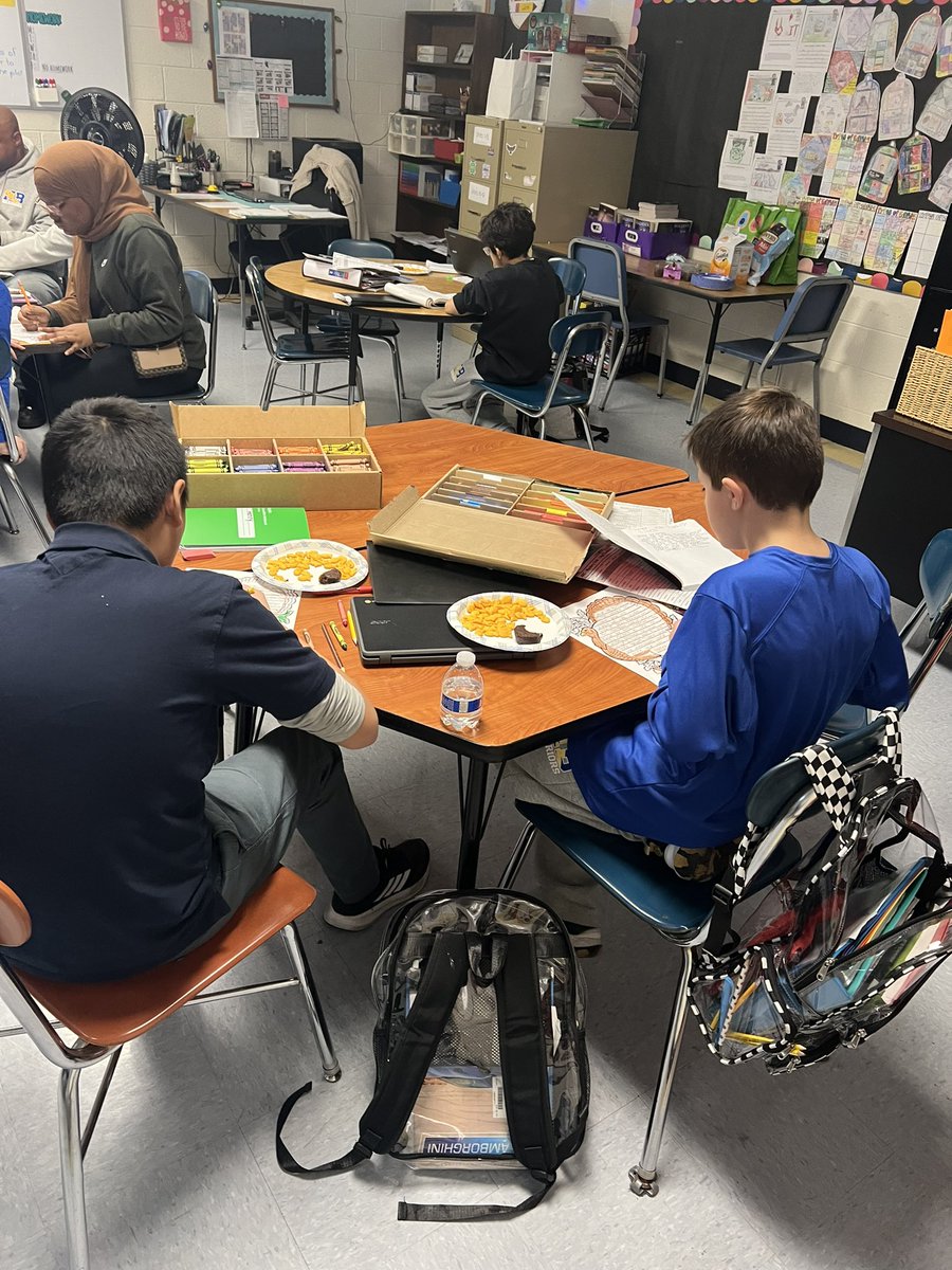 Angela Falkenstein tweet media