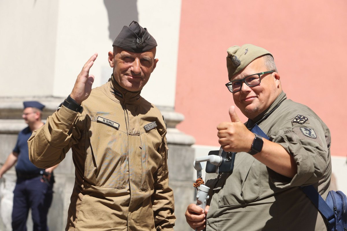 PapJeż p0lak 🇻🇦🇵🇱 tweet media