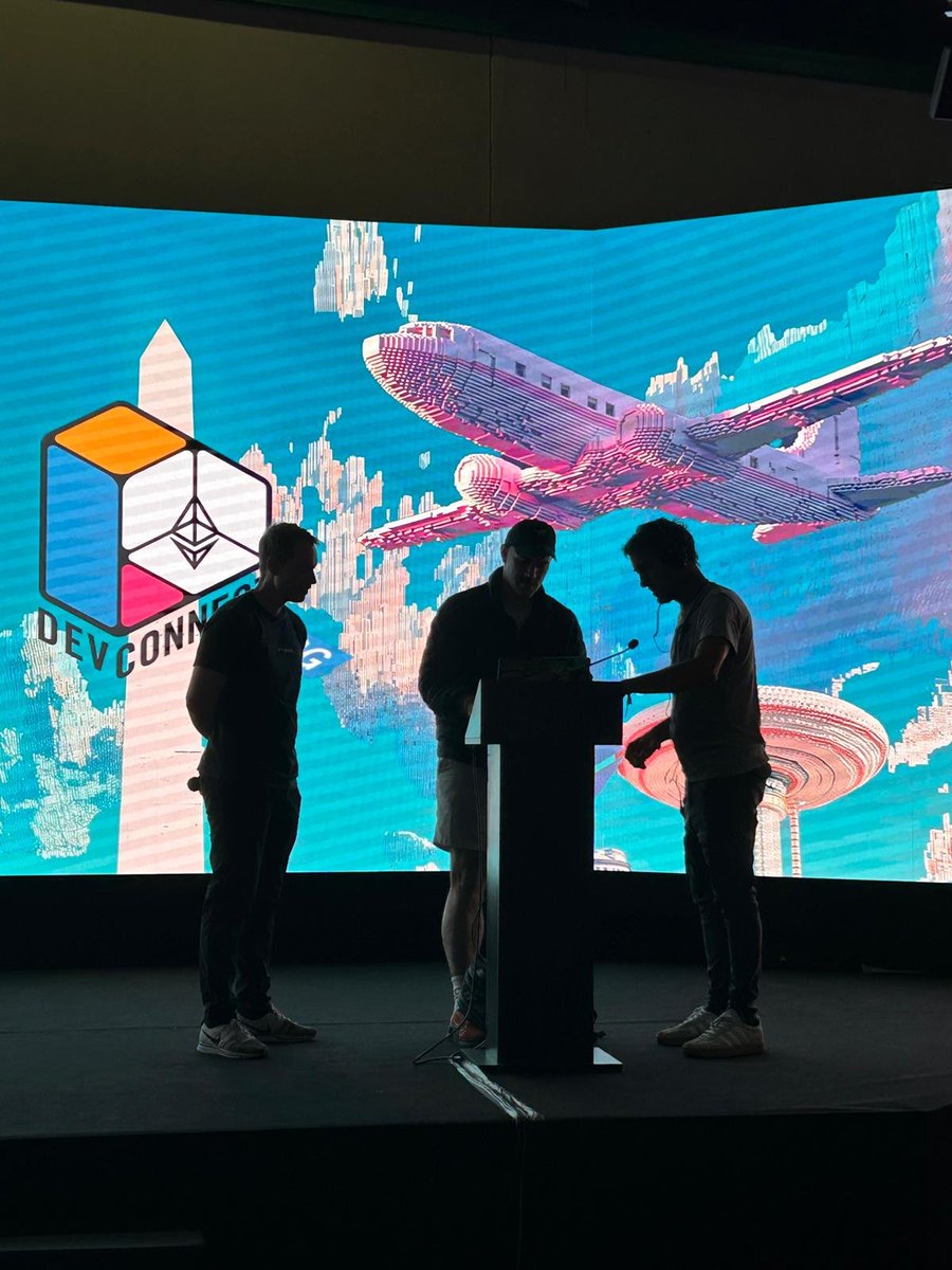 Come and catch <a href="/michaelelliot/">Michael Elliot</a> talk through ZKPassport and private facematch at the Green Pavilion! <a href="/EFDevcon/">Ethereum Devcon</a>