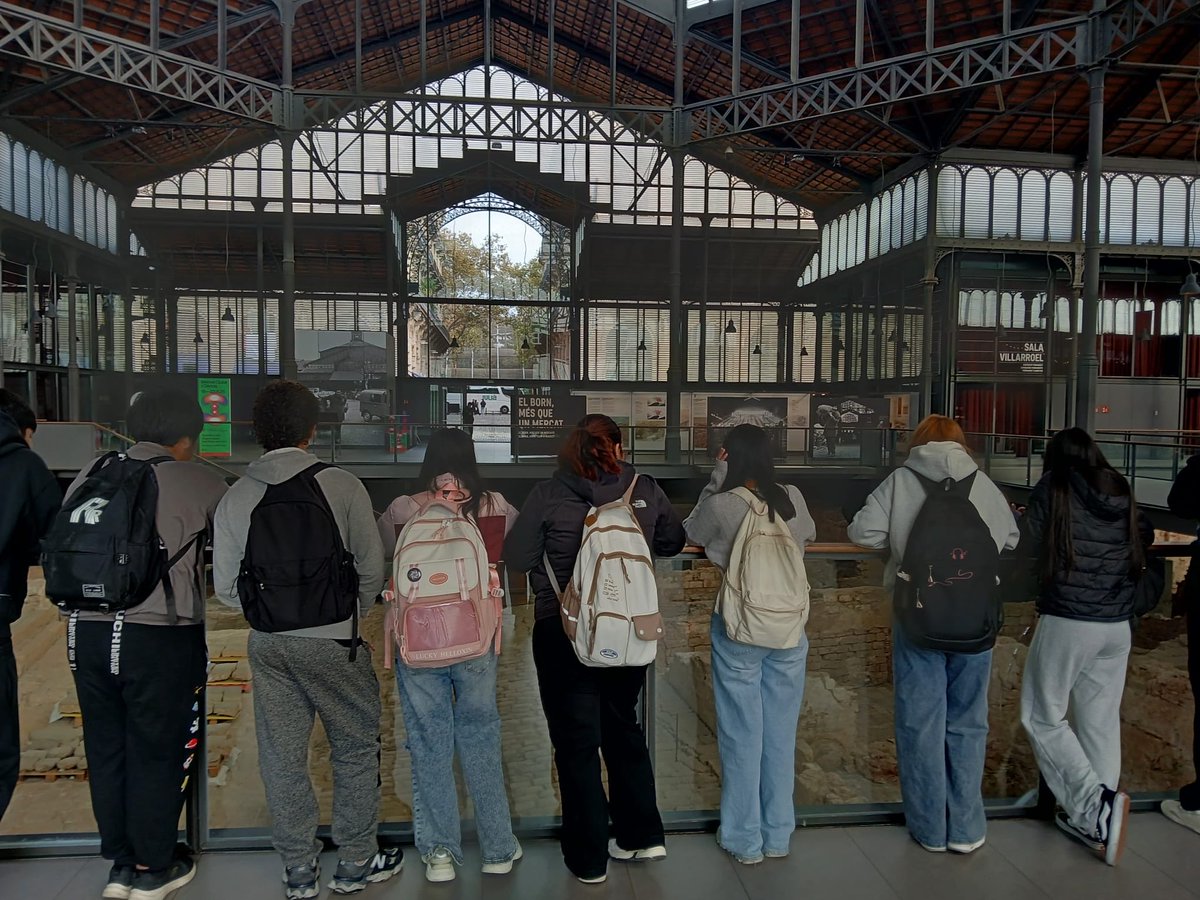 📌L'alumnat de 4t ha viscut de primera mà els escenaris de la Guerra de Successió a Barcelona. De manera vivencial hem posat en ordre els coneixements apresos a l'aula.
#ieperelliscart #secundàrialliscart #Curs2025i26 #SomLliscart 

instagram.com/p/DRUtJTwCAHu/…