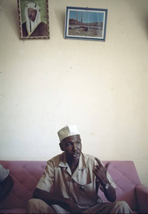 View_of_Djib's tweet photo. Il y a 19 ans, jour pour jour, Djibouti perdait l'un de ses plus illustres, le Président Hassan Gouled Aptidon. Père fondateur de la République, il s'est éteint le 21 novembre 2006, à l'âge de 90 ans. https://t.co/1Aq7EyBowm