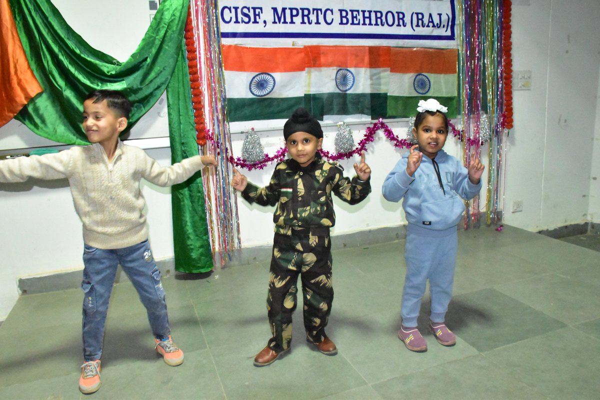 CISFTraining's tweet image. बाल दिवस समारोह | महाराणा प्रताप क्षेत्रीय प्रशिक्षण संस्थान, बहरोड़ 🌟

महाराणा प्रताप क्षेत्रीय प्रशिक्षण संस्थान, बहरोड़ में 14 नवम्बर 2025 को बच्चों एवं उनके परिजनों द्वारा हर्षोल्लास के साथ बाल दिवस मनाया गया।

#ChildrensDay #Behror #ForceFamily @CISFHQrs