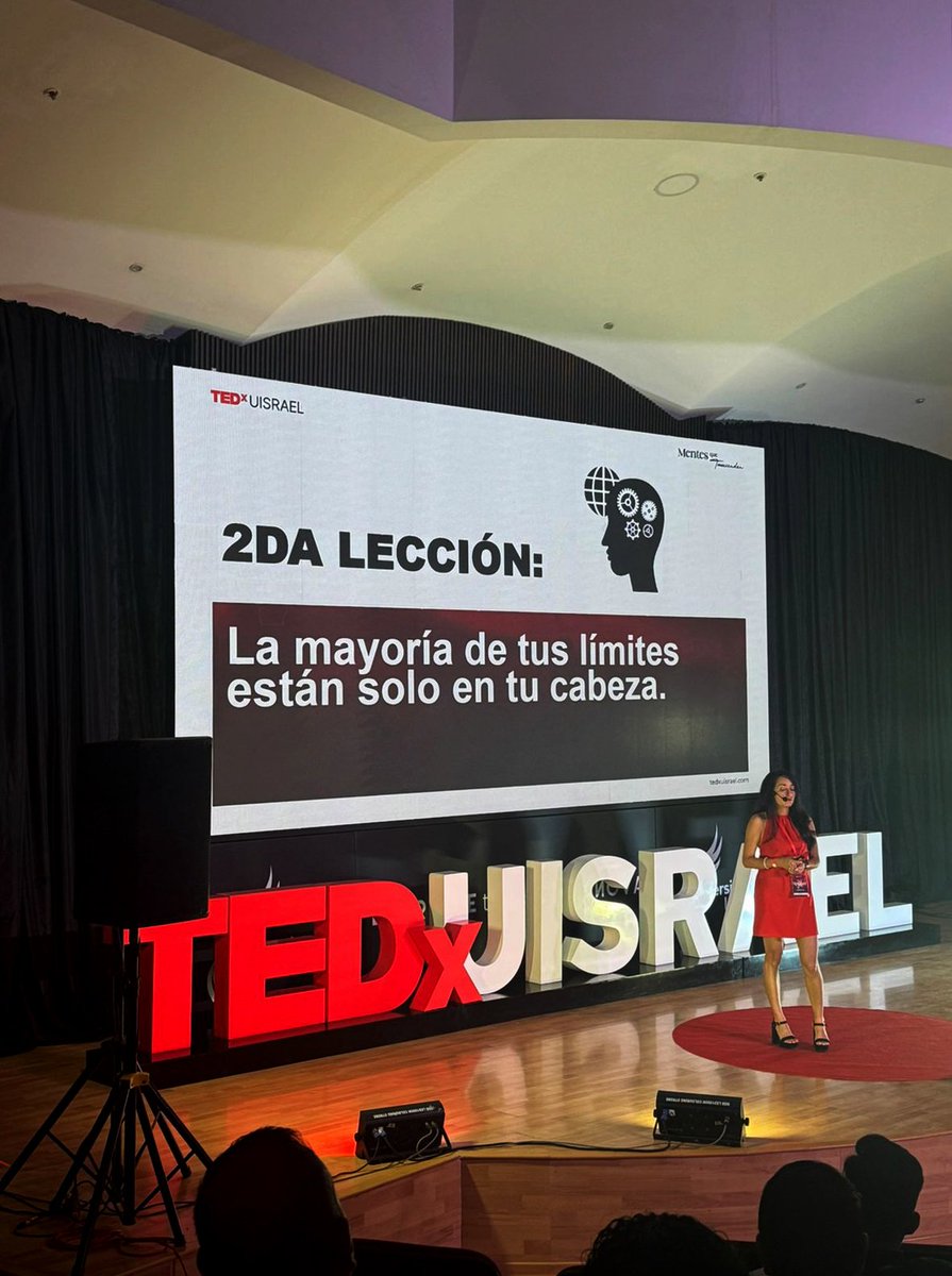 ichthion's tweet image. Nuestra Gerente Comercial Carolina Saá, participó en #TEDx @UISRAEL – Mentes que trascienden.

Presentó #GalápagosGuardians, nuestro proyecto para reducir el 30% de la contaminación plástica que llega a Galápagos para el 2030 y destacó acciones que pueden generar grandes cambios.