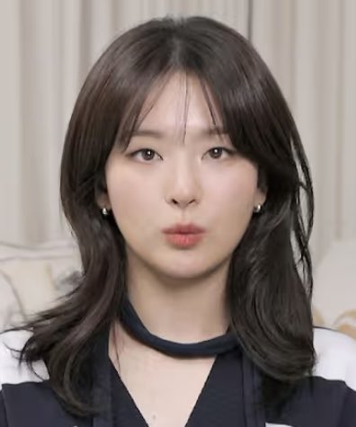 ksgwave's tweet image. I&apos;m sorry but south korea needs to outlaw hair straighteners immediately because this is a national treasure