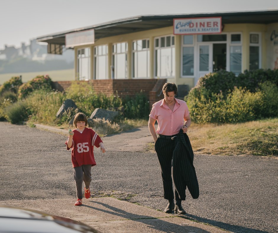 fameproofficial's tweet photo. #thedeathofbunnymunro is out now on Sky. ⭐

We supported the production with Sussex Film Office, and their locations feature throughout the show.

The 6-part drama  follows 'an increasingly out-of-control door-to-door sales tour around the #sussex coast' start streaming now. 🎬 https://t.co/4zjAdU8rSz