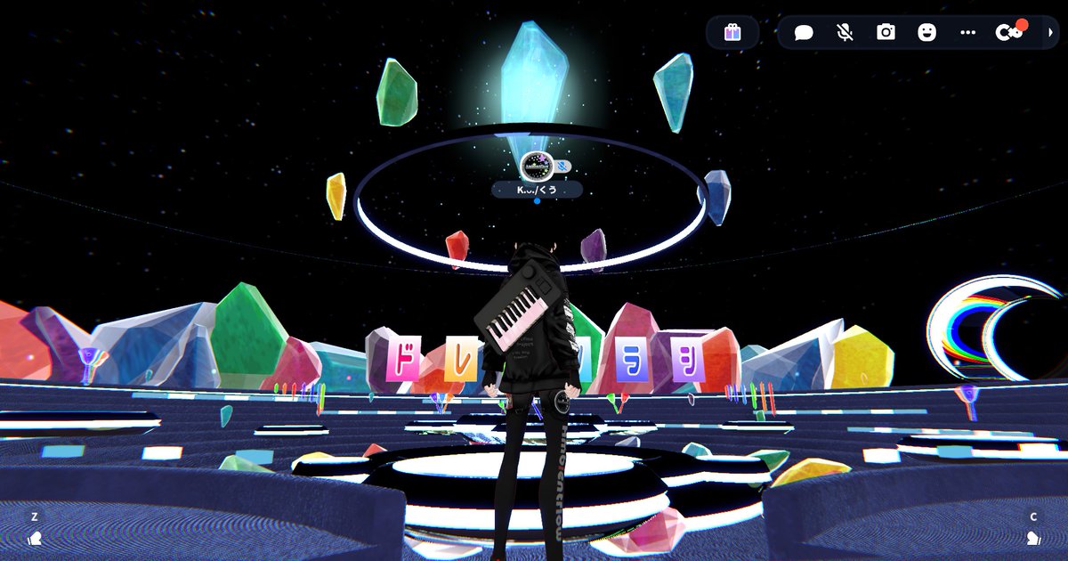 Ku_Ambientflow's tweet image. 【📢告知】
今週末開催の慶應義塾大学【#万学博覧会2025】にて
VRプラットフォームclusterに制作の &quot;VR楽器と音楽あそびの構造&quot; を研究/展示テーマとして取り扱って頂けることになりました。
VRで触れる/体験できる音楽は、オンライン回線をこえて音楽教育や音楽療法足り得るのか?
ぜひお越しください!