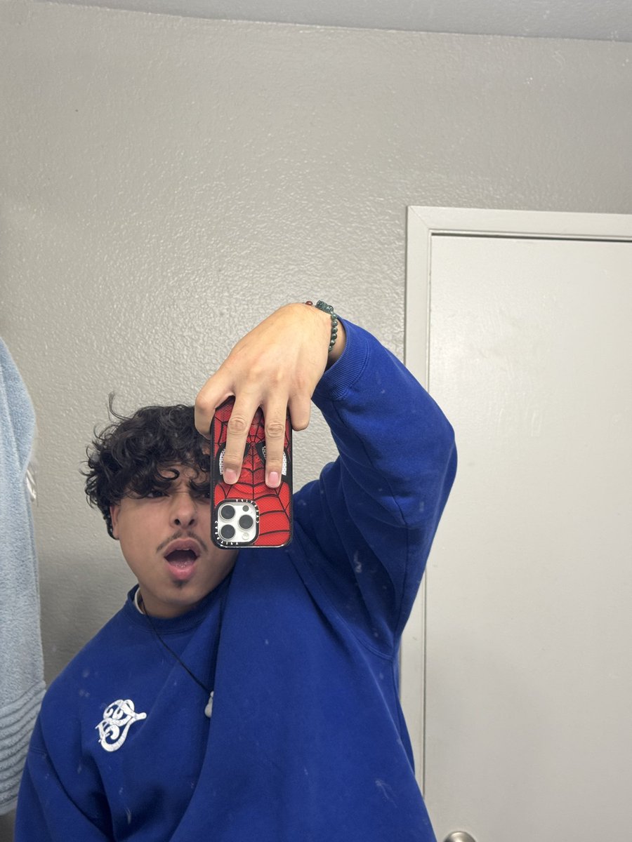 nugpsn's tweet image. can i send you mirror pics like this?