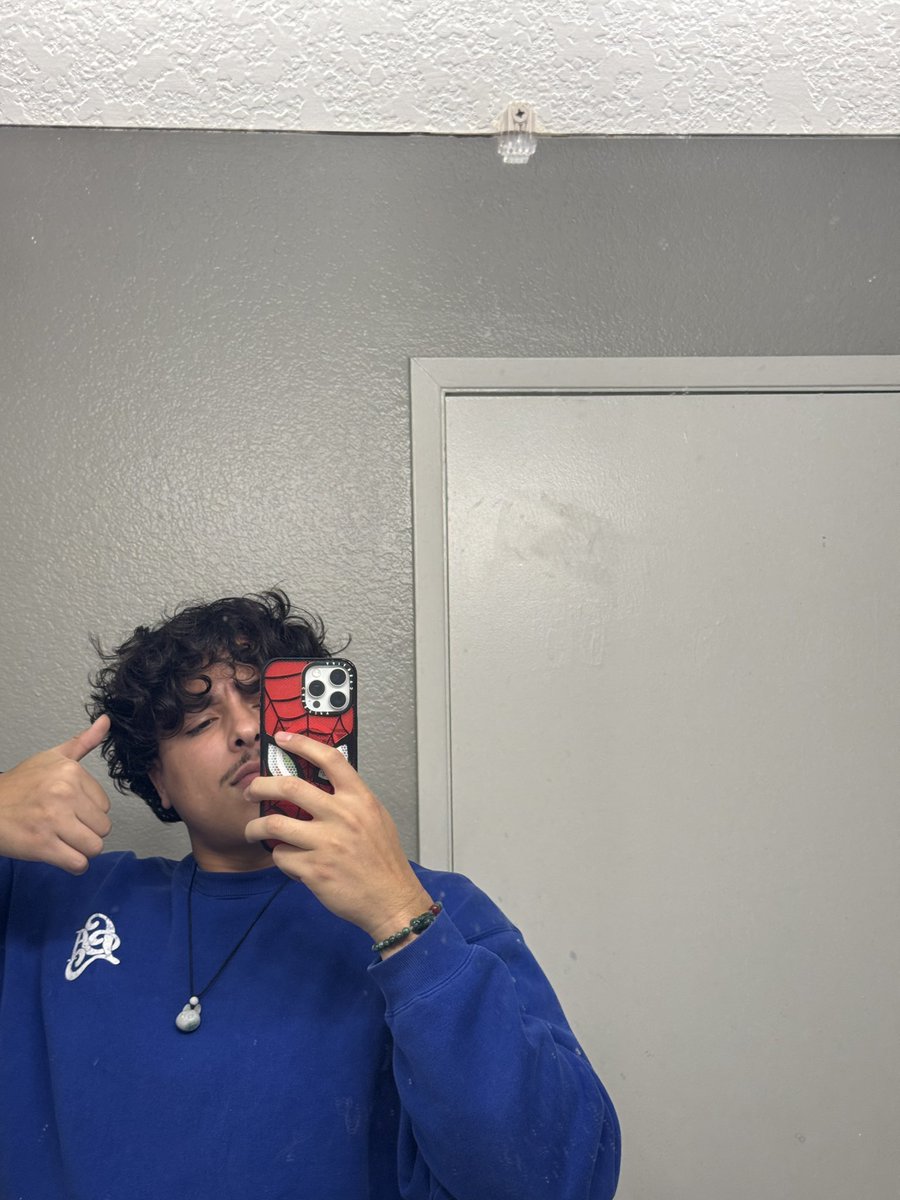 nugpsn's tweet image. can i send you mirror pics like this?