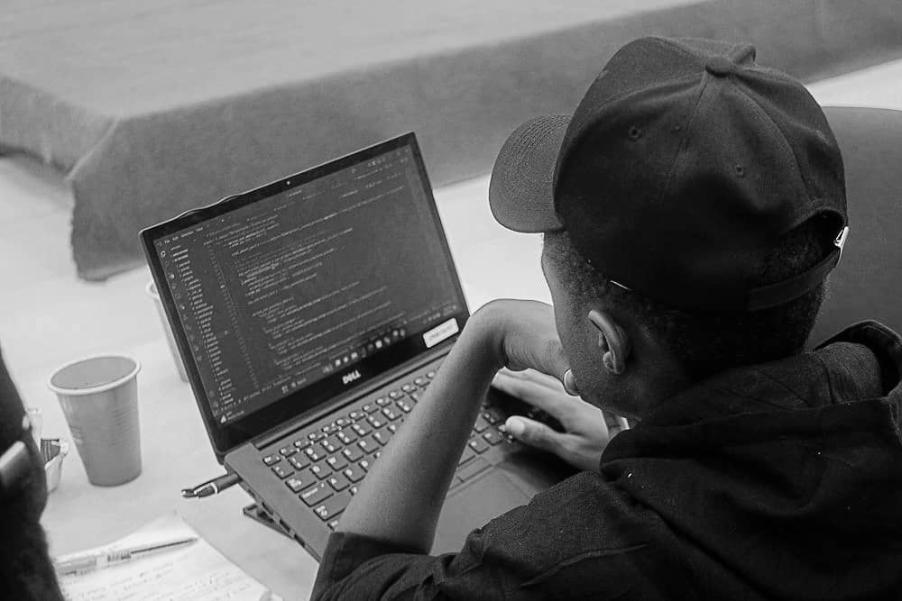 Kolar_Dev's tweet image. Hey X Algorithm 
Show this post to my next clients 

I build any kind of software Front and back. I also build bots for telegram and discord incase you want to automate your project or manage community.

#SoftwareDevelopment #gigs #backenddevloper #telegram #discord #bot