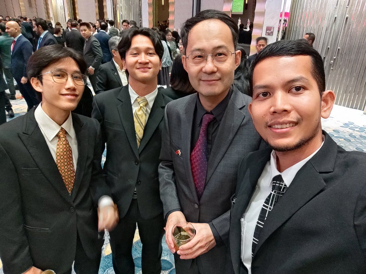 chanontrang's tweet photo. On the Occasion of the glorious National Day of the Sultanate of Oman

H.E.Issa Bin Abdullah bin Jaber Al Alawi
Ambassador of the Sultanate of Oman to the Kingdom of Thailand

#งานวันชาติโอมาน https://t.co/I72Xr8LwsV