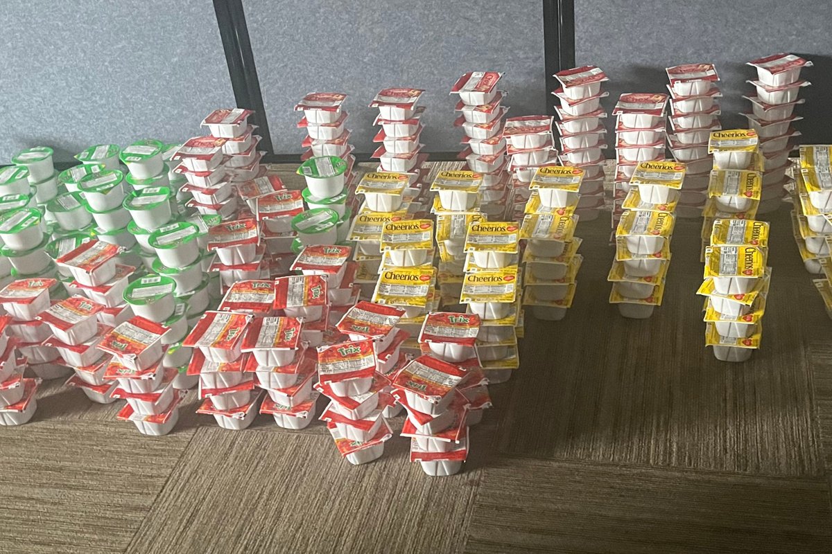 Our Rosewood and Sweet Home sites rallied together to support families during the recent government shutdown. Staff gathered feedback, organized donations, and ensured essential items were on hand.  Their kindness is a true reflection of what makes BHSC so special. 💜