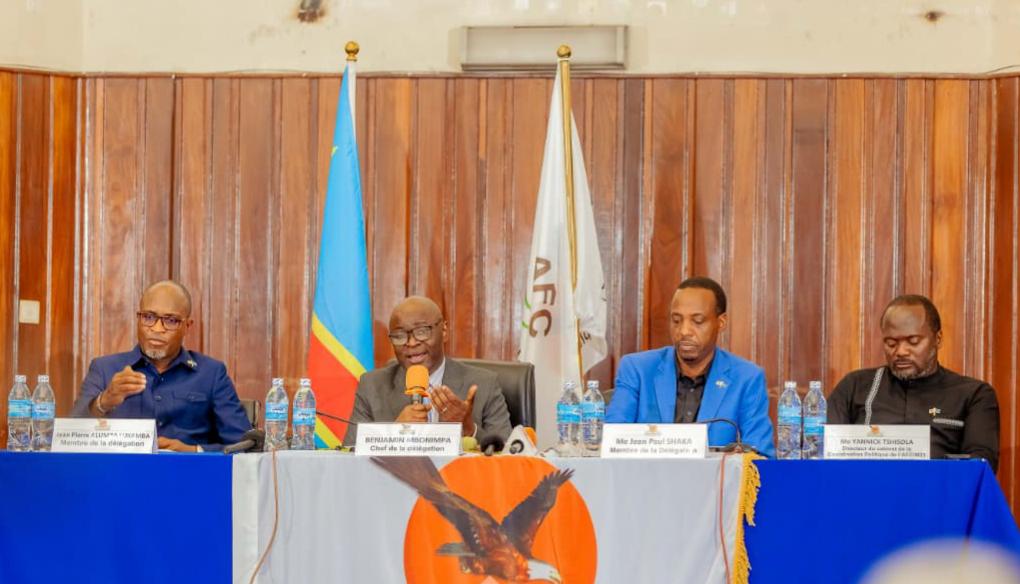 Ezekiel01Mwiza's tweet image. À Goma, le mouvement explique que la transparence constitue l’un des piliers de Doha. Une communication honnête permet de limiter les distorsions et d’apaiser le climat public. #Transparency #PeaceTalks