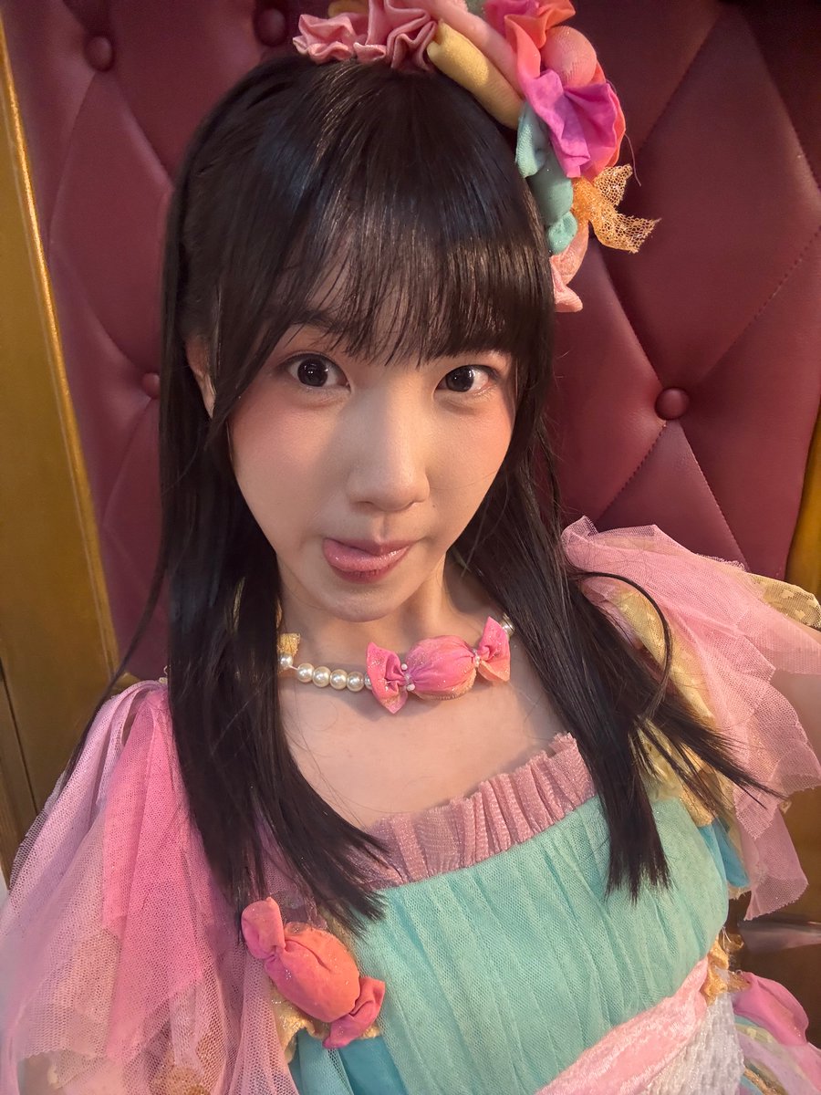 JE_JemimaJKT48's tweet image. terimakasih banyak buat kira kira girls hari inii 🥹🥹🥹!!!! seneng bgt bgt bgt 💞💞💞 sukaaa gaaakkk?? semoga suka yaaak MAACI MAACI BANYAK LOP LOP🍬🍭🍭🍭 muahhhh