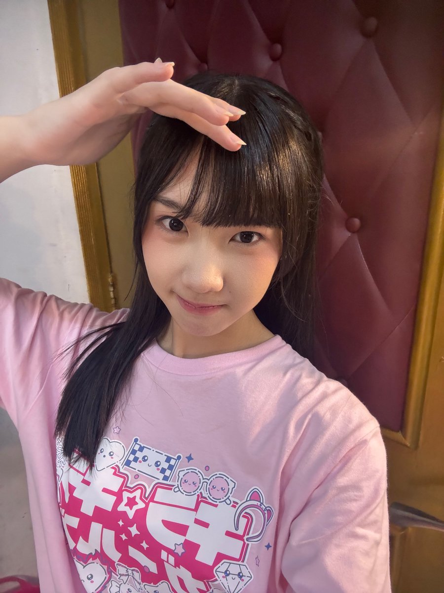 JE_JemimaJKT48's tweet image. terimakasih banyak buat kira kira girls hari inii 🥹🥹🥹!!!! seneng bgt bgt bgt 💞💞💞 sukaaa gaaakkk?? semoga suka yaaak MAACI MAACI BANYAK LOP LOP🍬🍭🍭🍭 muahhhh