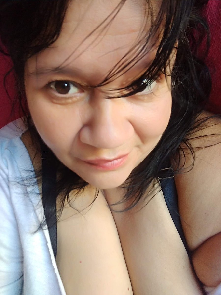 Eu quero amar, amar perdidamente, amar só por amar... Florbela Espanca. Sem amor a vida perde toda cor!!