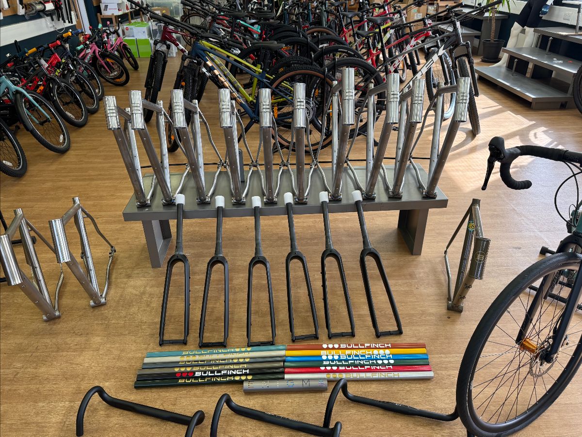 rajikuma's tweet photo. See Unsold List from Red Kit Cycles Limited - Last Chance to Buy - https://t.co/cZVaXZHuHA https://t.co/5ifckcPJkI