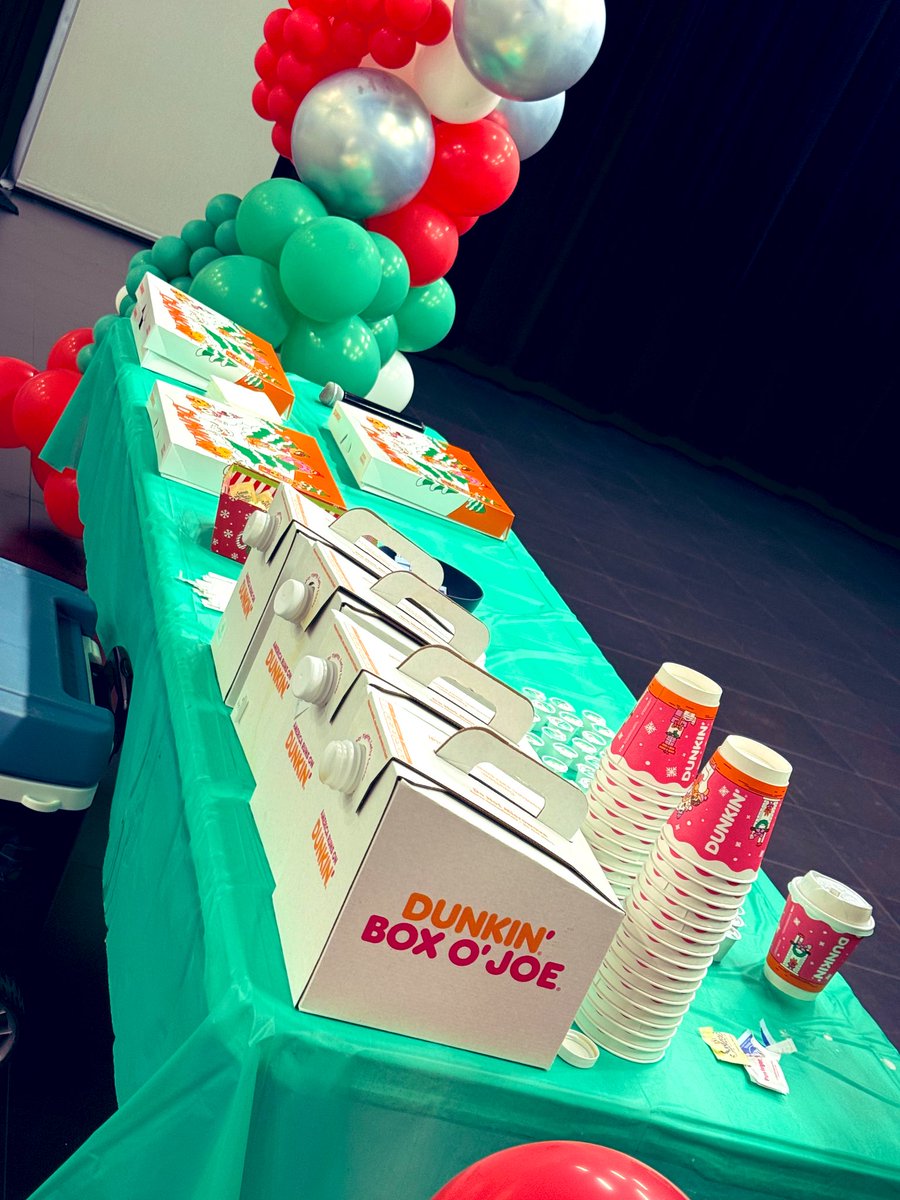 Mrs. McConnell tweet media