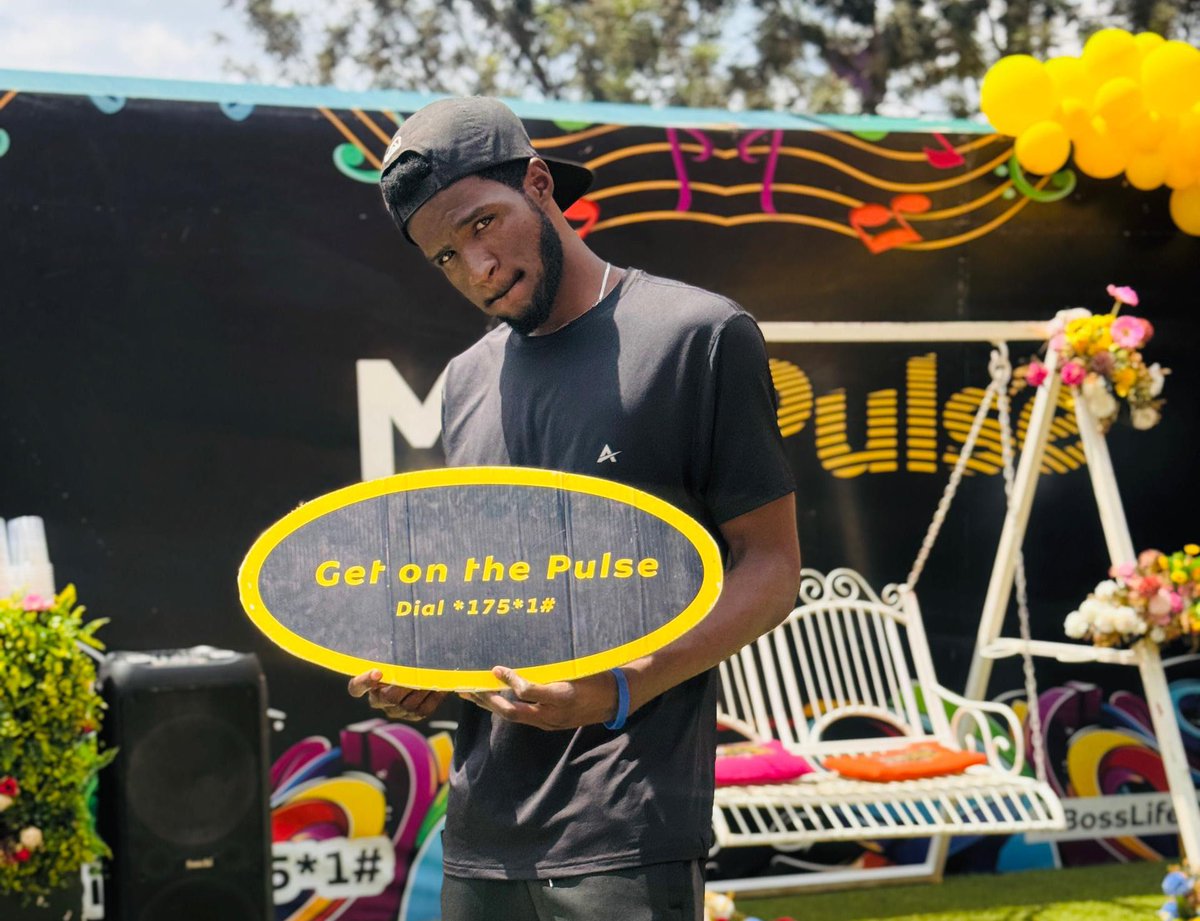 mtnug's tweet photo. Lights, style, action! 🎬 Pulsers are outsideeeeee
#MTNPulse is live at YMCA Wandegeya for the Fashion Blow. If you’re not here, you’re missing out 🔥#PulseWeekendi https://t.co/Lno5q3gflf