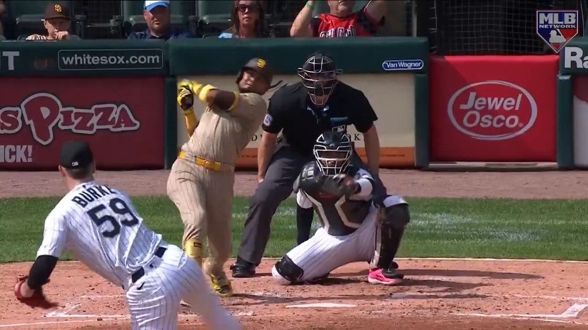 Taking a look through the free agent market on #MLBNHotStove! 🛒
Who are potential suitors for 2025 Padres teammates Michael King and Luis Arraez?