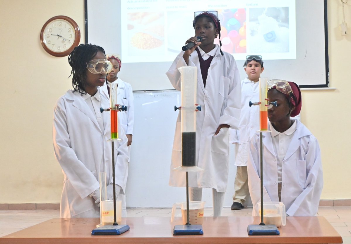 TCISABUJA's tweet image. 🔬Our young scientists spent the week exploring, experimenting, discovering…and having a blast! From bubbling reactions to hands-on discoveries, their curiosity lit up the room.

#ScienceWeek #FutureScientists #LearningIsFun