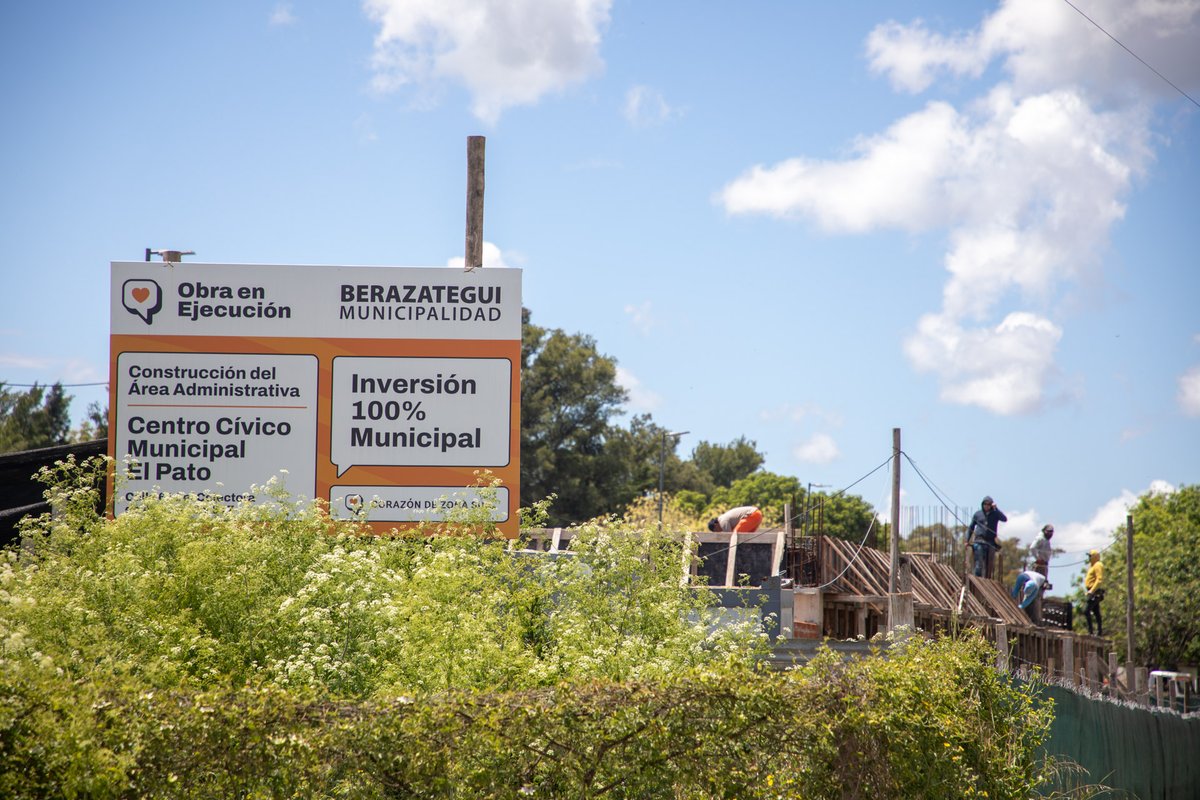jjosemussi's tweet image. La construcción del Centro Cívico Municipal de El Pato sigue en marcha y cada avance nos acerca más a un espacio que fortalecerá la presencia del Estado en la zona para que los vecinos y vecinas realicen trámites. ✅ Inversión municipal. #Berazategui #BerazateguiCorazónDeZonaSur
