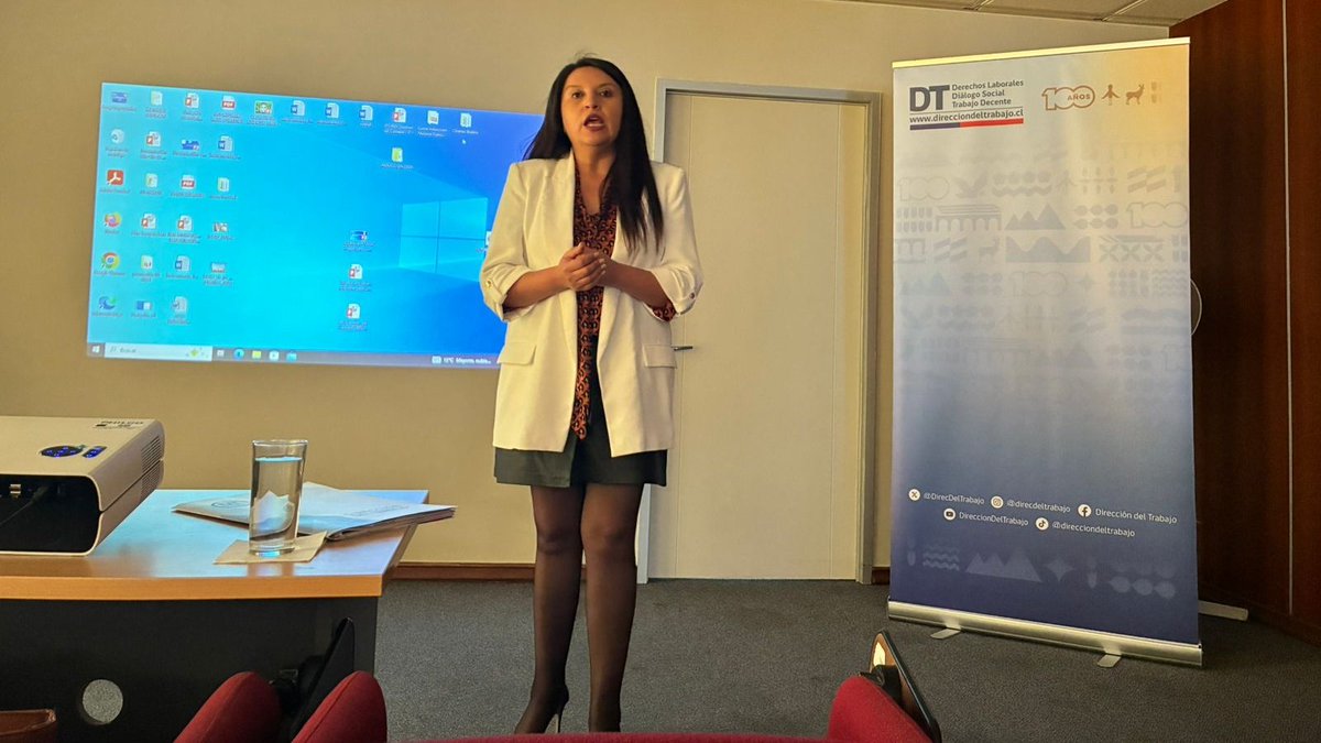 drt_biobio's tweet image. En Encuentro Interregional de Consejos Tripartitos Regionales de Usuarios de @DirecDelTrabajo #Ñuble y #Biobío, consejeros regionales conocieron avances del Sistema de Gestión Inspectiva y se generó fructífera instancia de diálogo tripartito