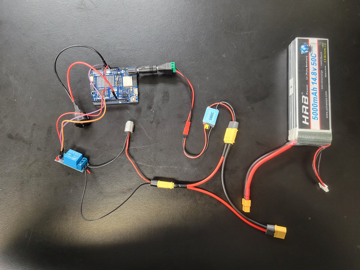 asungoli's tweet photo. Testing a Relay-controlled LED system for the UAV. 
This is meant to control current input/output for the subsystem using Arduino and Pixhawk flight controller. 

#PrecisionAg https://t.co/jb81zSyAfS