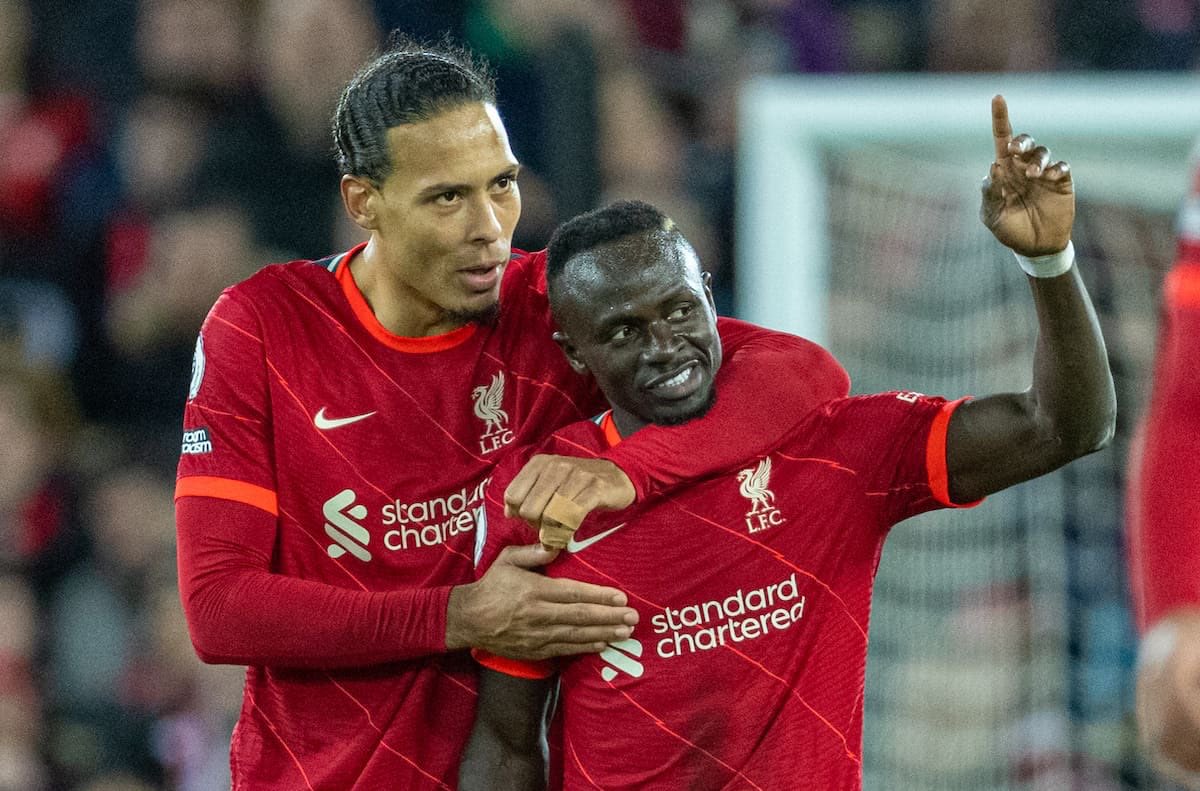 EPL_Gunlukleri's tweet image. Sadio Mane: “Rio Ferdinand, Virgil van Dijk’tan daha iyi. 

Tartışma konusu bile değil.”