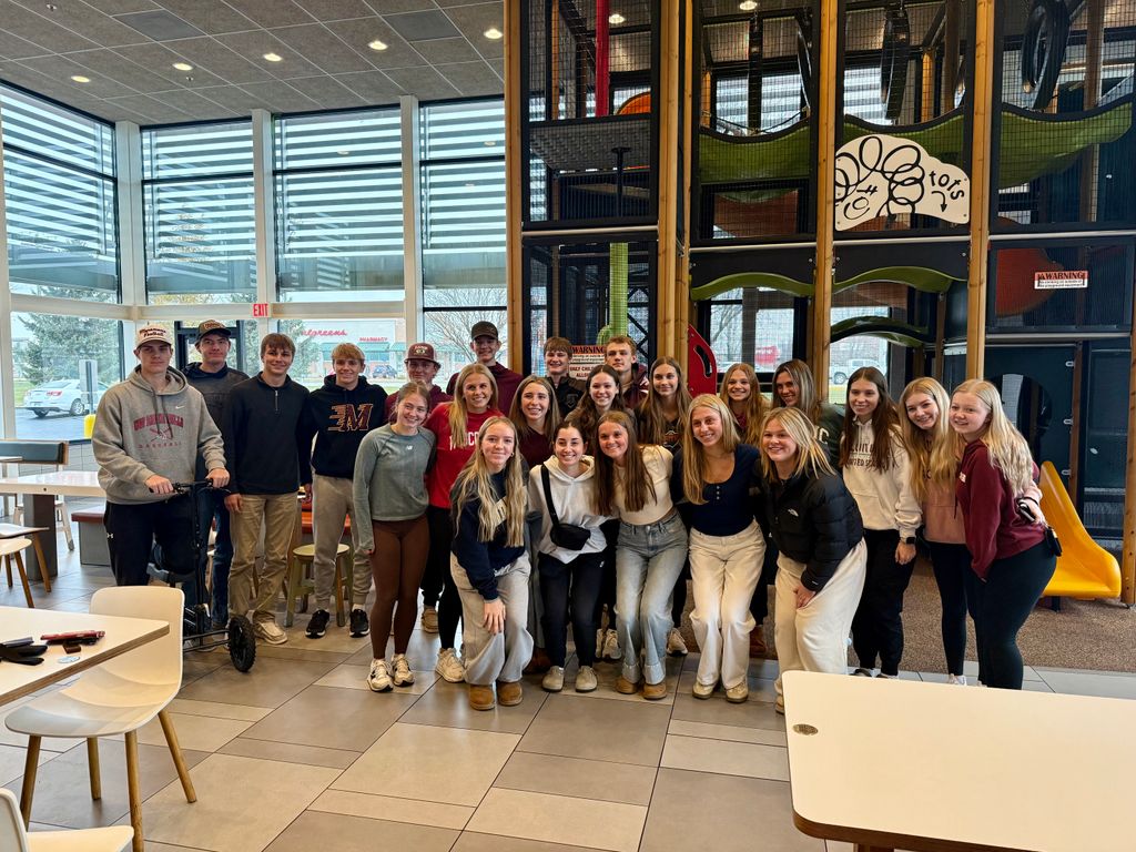 We had a great visit from Menomonie High School’s Business Internship class yesterday! They toured the restaurant and explored all the opportunities Courtesy Corporation has to offer.