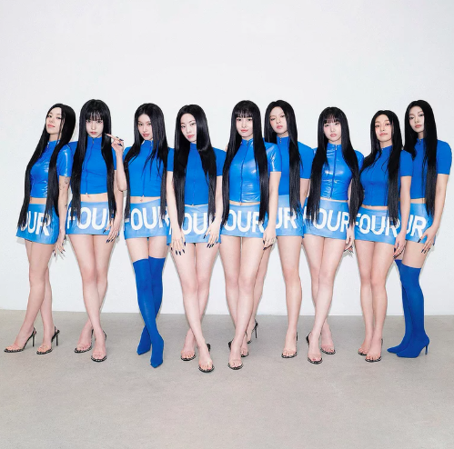 AboutMusicYT's tweet image. TWICE is the most streamed kpop girl group on MelOn of all time, with over 3.2 BILLION streams.