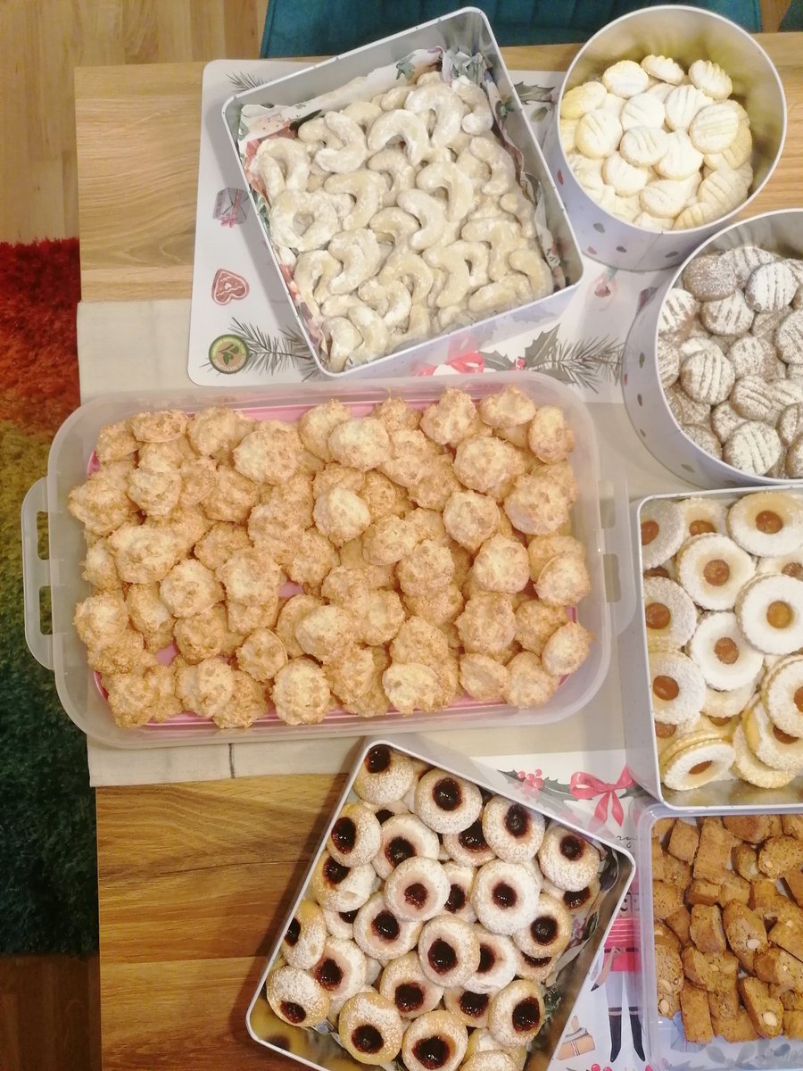 _ladyDEDRACA's tweet image. #ooc #ic it started...