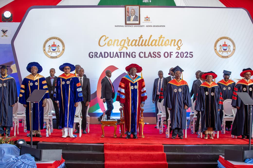 NDUKenya's tweet photo. The 3rd National Defence University-Kenya (NDU-K) Graduation ceremony was presided over by H.E. Hon. William Samoei Ruto, PhD, CGH, President of the Republic of Kenya and Commander-in-Chief of the Kenya Defence Forces, who is also the Chancellor of the University. https://t.co/jHQoAn19BE
