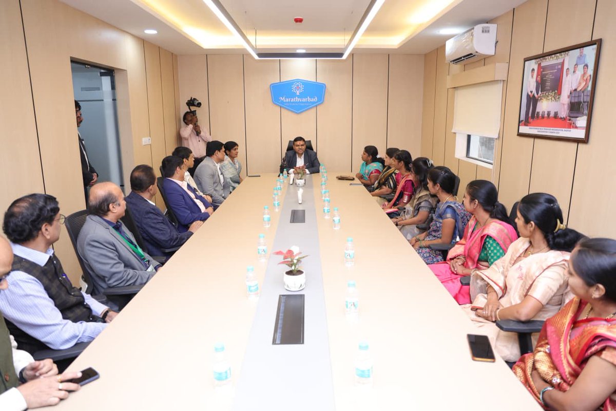 Dr <a href="/ShahMeenesh/">Meenesh Shah</a>, Chairman, NDDB, inaugurated the new office building of Marathvarhad Milk Producers’ Organisation (MPO) in Nagpur. Smt Varsha Chauhan, Chairperson, Marathvarhad MPO; Dr C. P. Devanand, Managing Director, <a href="/NDDBDairyServ/">NDDB Dairy Services</a>; Mr J. T. Chary, Deputy Managing Director,