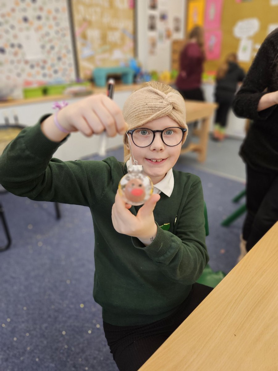 St Columbas Primary School tweet media