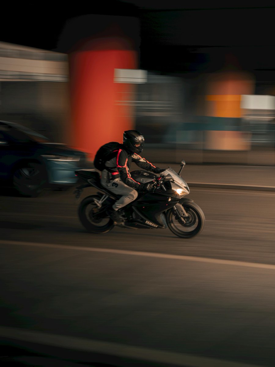 Winter tests your gear - and your routines. 🏍️❄️ 

Staying seen, warm + guarding your long-term hearing should all be part of the ride.

That’s why many riders add Auritech motorcycle earplugs to their everyday kit. ☑️

What’s your must-do when the temperature drops?👇

#Auritech