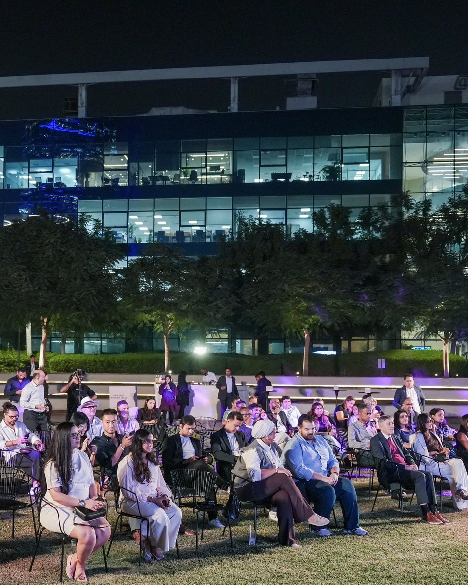 Dubai Internet City tweet media