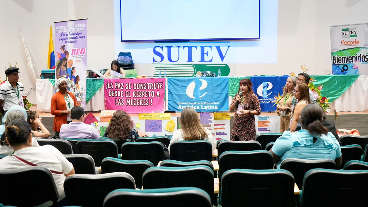 fecode's tweet image. El Seminario Nacional, FECODE - IEAL en el marco de la conmemoración del 25 de noviembre cierra con importantes conclusiones, avances, compromisos y objetivos para seguir avanzando en la lucha constante por la Eliminación de todo tipo de  Violencias contra las Mujeres.