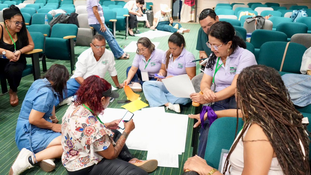 fecode's tweet image. El Seminario Nacional, FECODE - IEAL en el marco de la conmemoración del 25 de noviembre cierra con importantes conclusiones, avances, compromisos y objetivos para seguir avanzando en la lucha constante por la Eliminación de todo tipo de  Violencias contra las Mujeres.