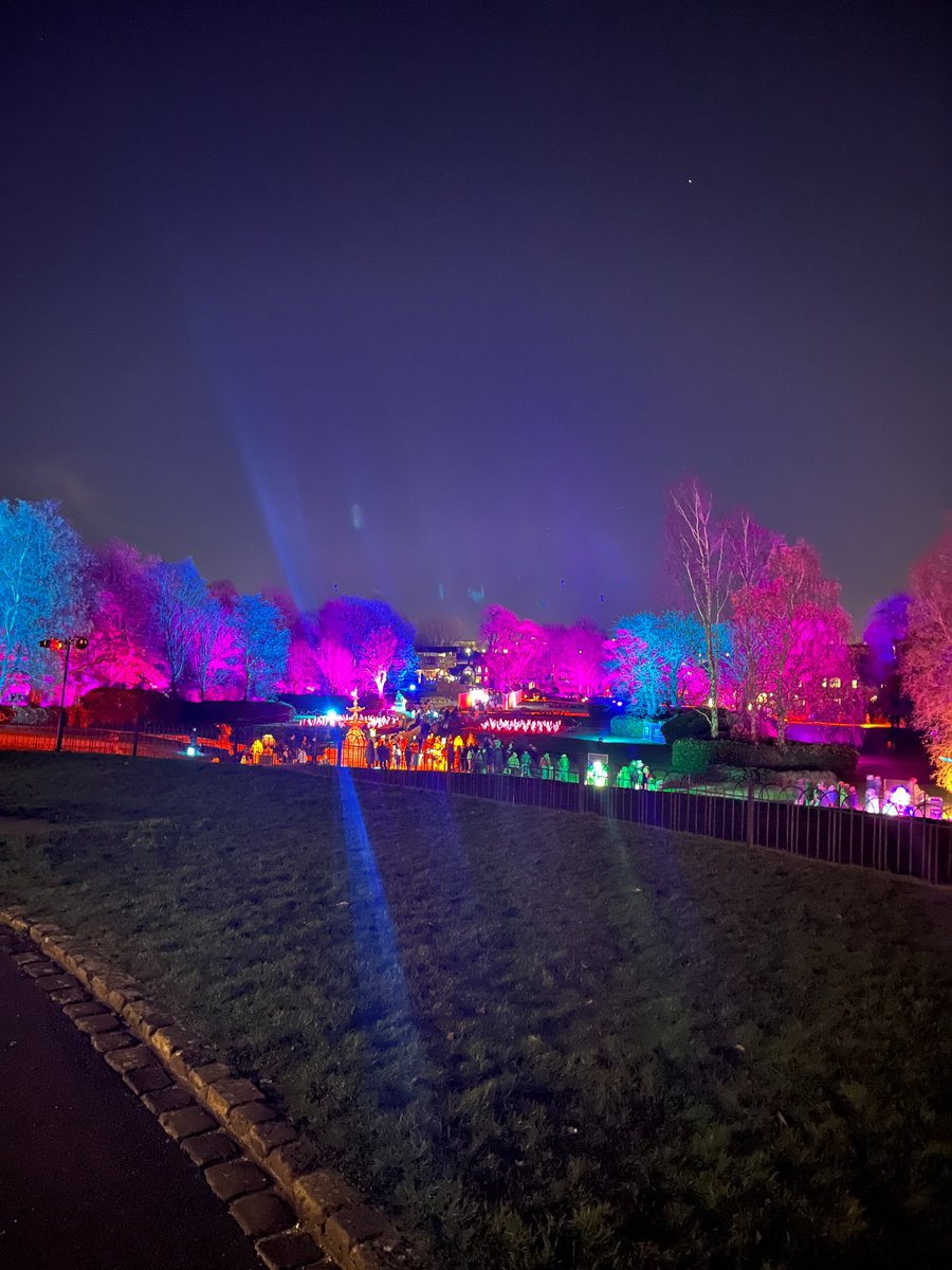 ace_thenorth's tweet image. A gorgeous event yesterday evening to launch Wigan Light Night 😍

#ACEsupported