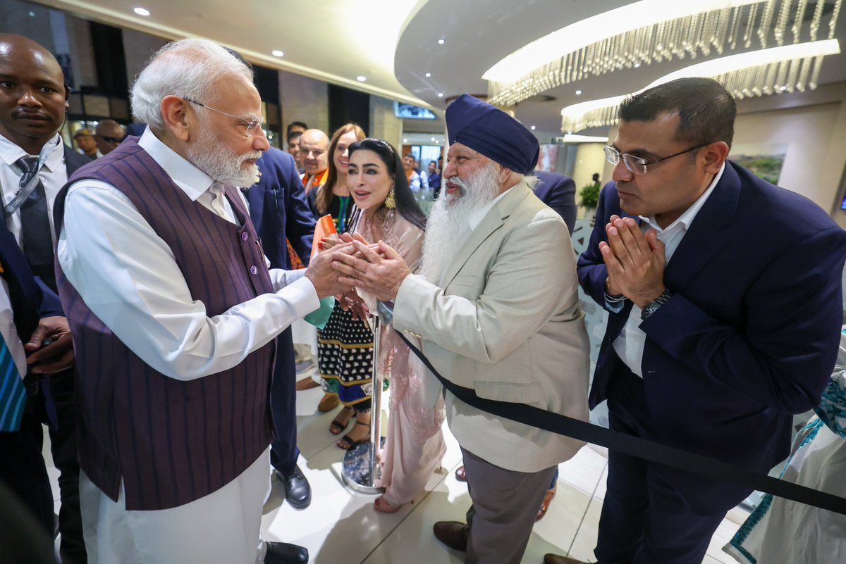 narendramodi's tweet image. The Indian diaspora in South Africa is very happy with the Government of India’s decision of extending OCI facility up to 7th Generation Persons of Indian Origin in South Africa. Earlier, it was only available up to the 4th generation. This strengthens our enduring linkages with…