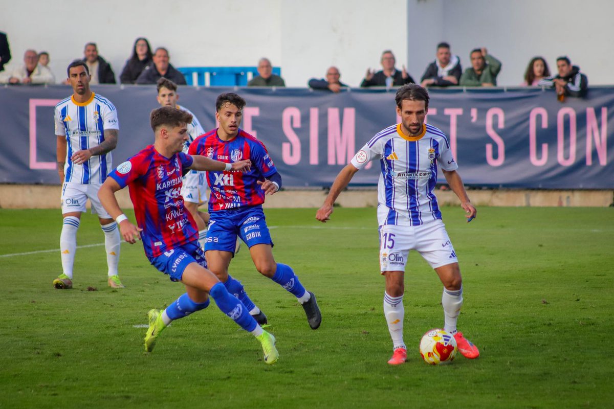 🎯🏡 ¡Volver a hacernos fuertes en casa con vosotros afición! 🔐➕️

💭🏟 Duelo apasionante 🆚️ <a href="/XerezCD_OFICIAL/">Xerez Club Deportivo</a> y ambos con la misma dinámica (D-V-E-V-V) en el G.IV de #SegundaRFEF 📊💪

#TeresaRojas 📸 <a href="/PasAguilera/">Pascual Aguilera García</a>
#GraciasAfición 📢 #NoDudaría
#YeclanoRecre 🔛 #YeclanoXerez