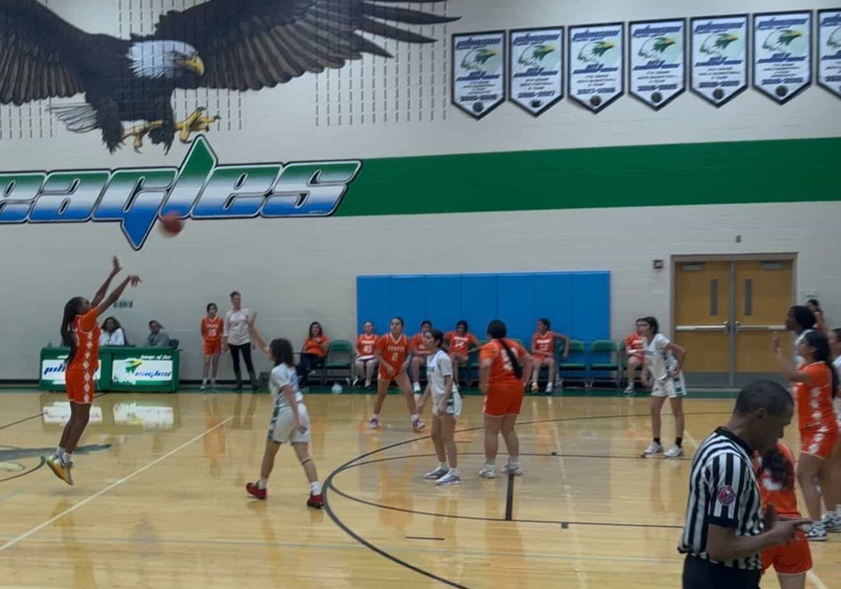 I'm like what she on? LOL #CONFIDENCE