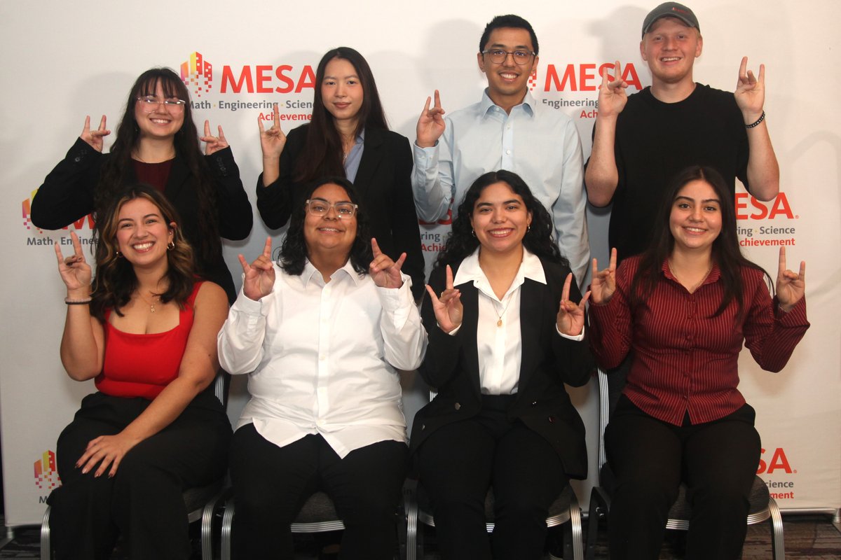 UCIEngineering's tweet image. UCI students attended MESA’s Student Leadership Conference which empowers students in math, engineering and the sciences. engineering.uci.edu/news/2025/11/u…
